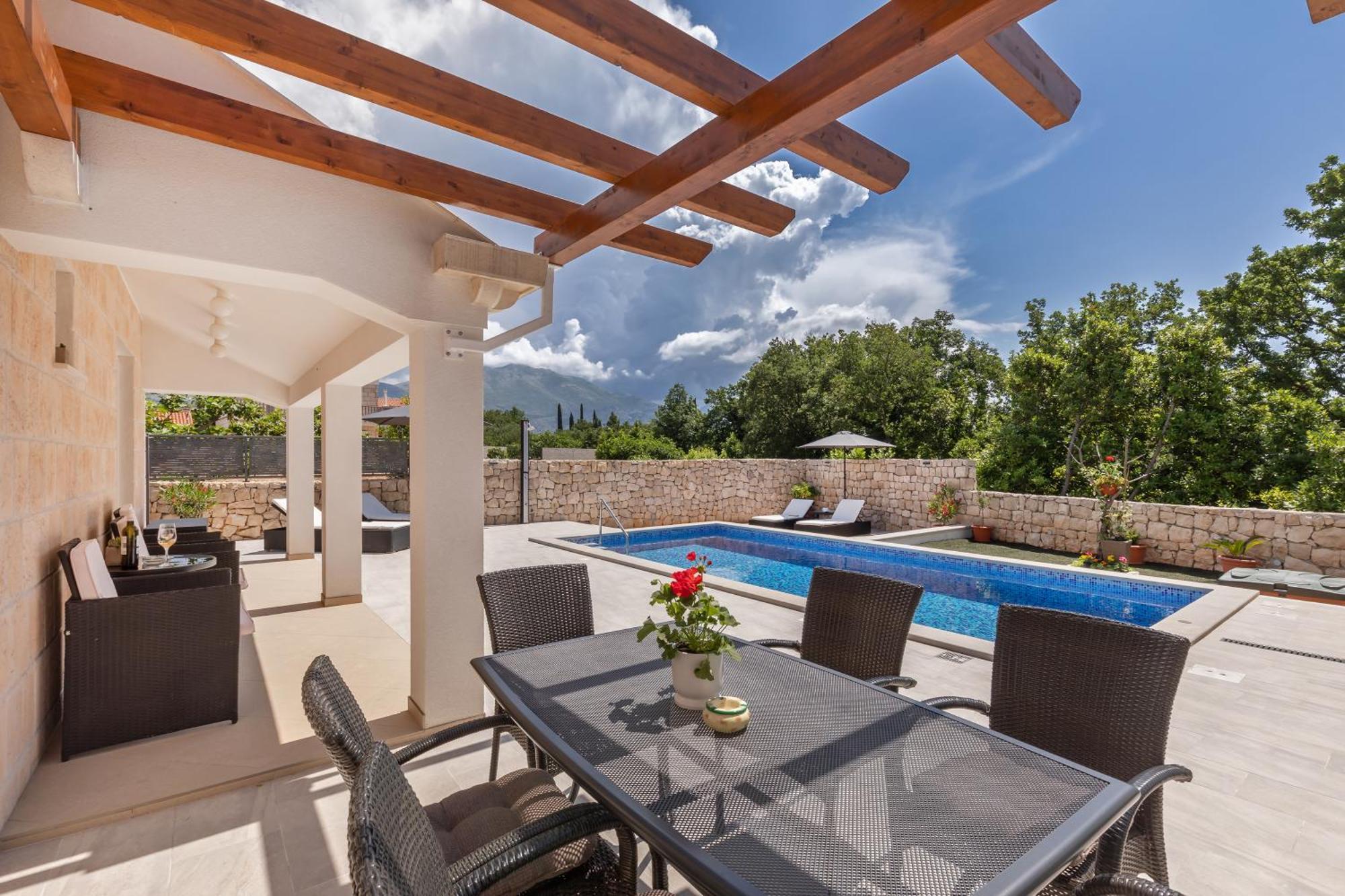 Apartment Holiday Home Doma, Cilipi Near Dubrovnik Rum bild